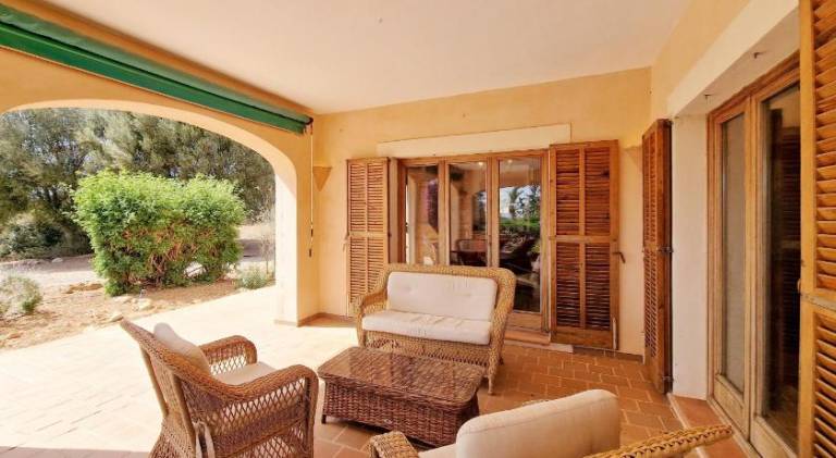 House with barbecue, patio & hot tub — photo 3