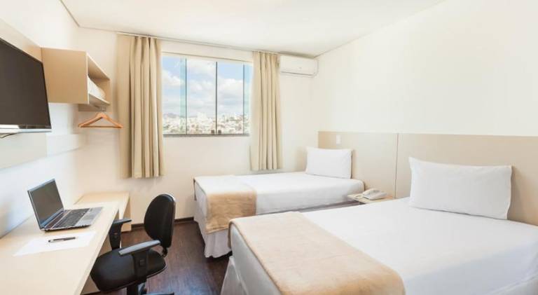 Front Hotel Expominas in Belo Horizonte