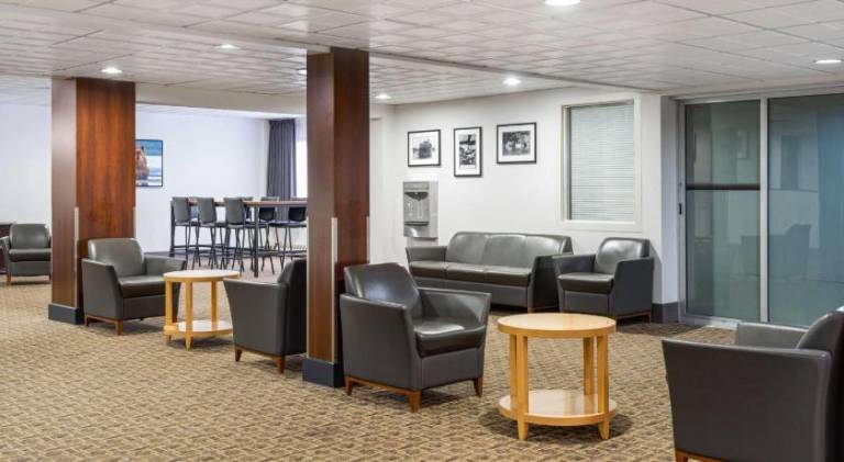 Westmark Whitehorse Hotel and Conference Center — photo 4
