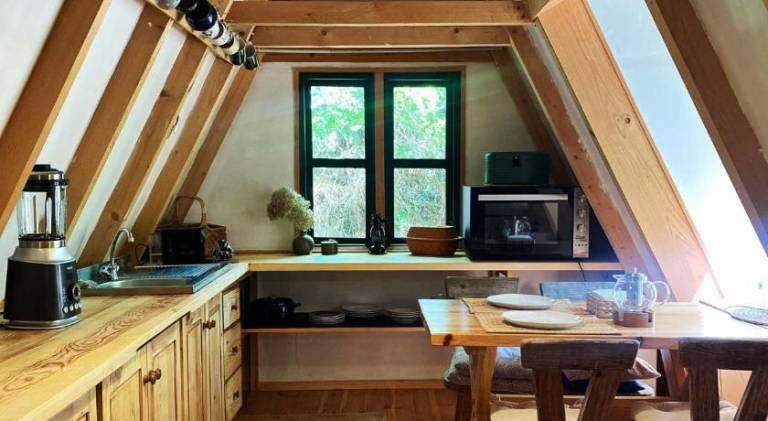 Nice lodge with barbeque, patio & yard | Good for workation | Pets allowed — photo 4