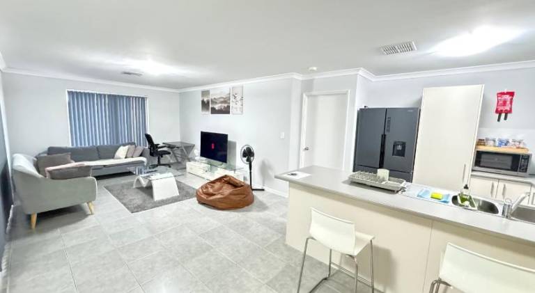 250 m&sup2; Ferienhaus