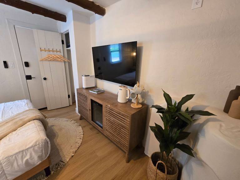 Family-friendly rental apartment with fast internet | Pet-friendly — photo 2