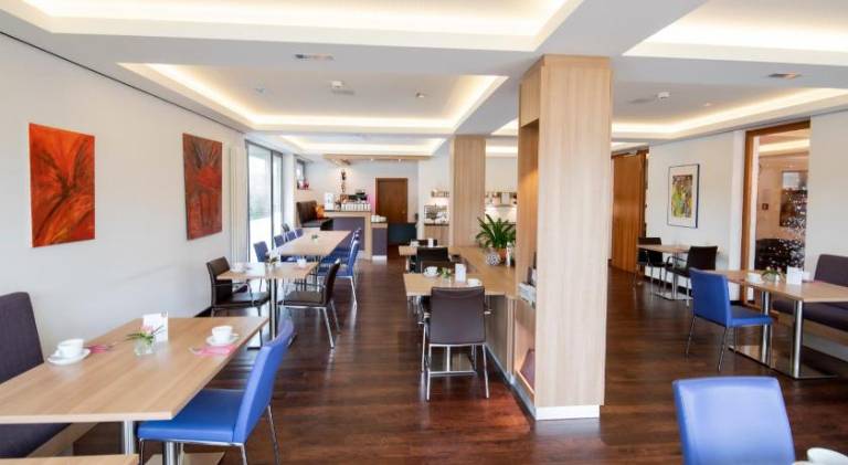 HOTEL IM PARK — photo 4