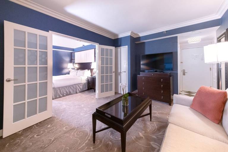 The Diplomat Suite