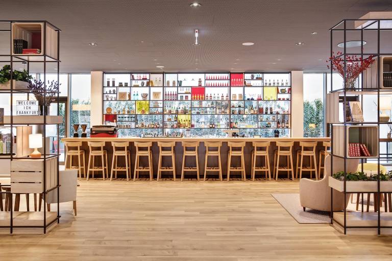 IntercityHotel Frankfurt Hauptbahnhof — photo 2