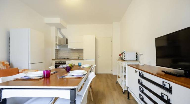 Holiday apartment with patio — photo 5