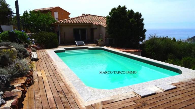 Fully equipped villa with barbeque | River view | Close to the beach | Dogs allowed — photo 3