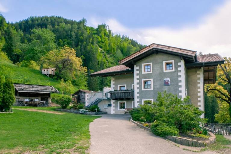 Ferienhaus in Sankt Leonhard in Passeier, Sankt Martin in Passeier f&uuml;r max. 9 Personen