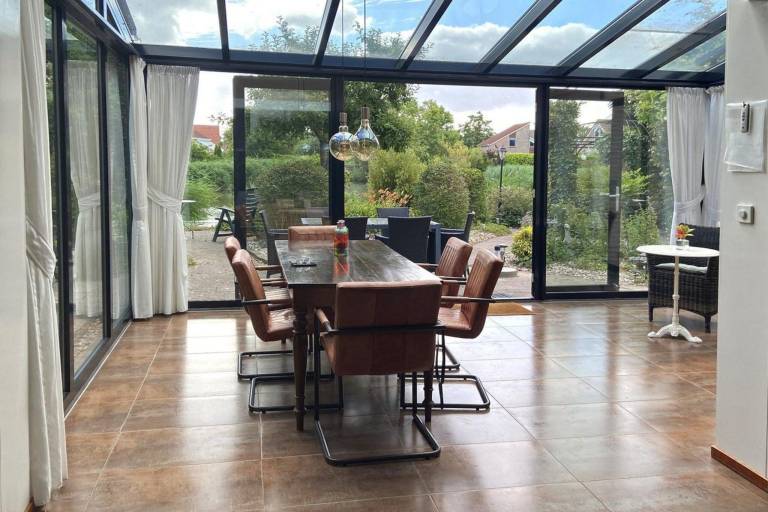 Vacation home with terrace & garden — photo 3
