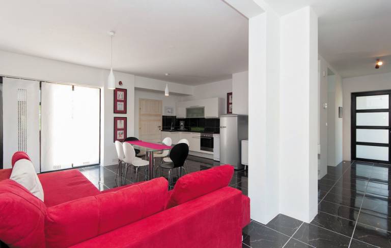 Fully equipped beautiful villa with terrace, garden & grill | Beach nearby | Pet-friendly — photo 3