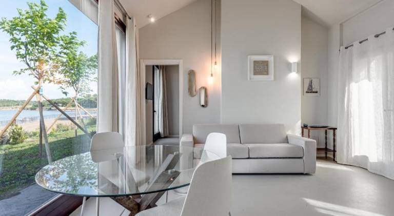 Serviced apartment with terrace & garden | Pets are welcome — photo 2