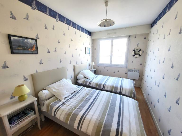 Apartment with 2 rooms for 6 persons — photo 4