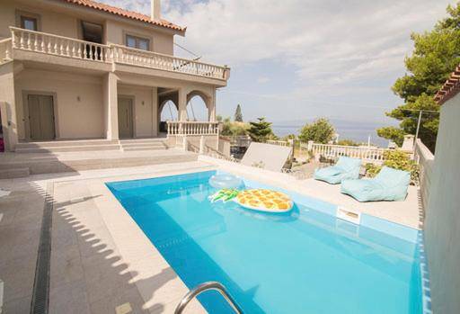 Panorama Pool Resort in Kalamata