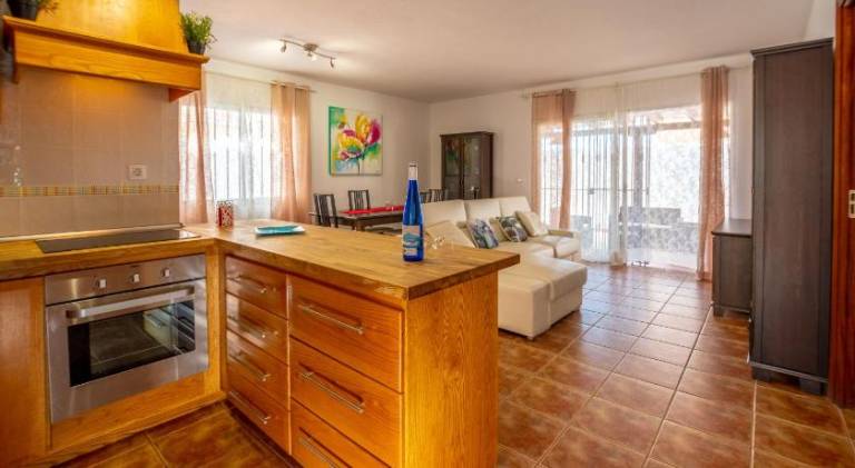 Pleasant villa with jacuzzi | Close to the beach | Pet-friendly — photo 2