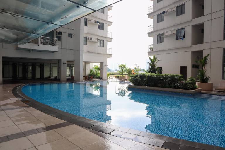Nice apartment with terrace & pool | Pets are welcome in Quezon City