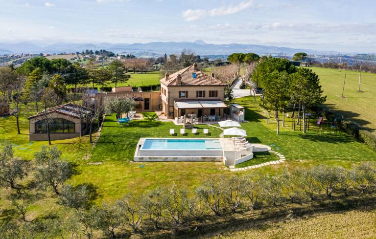 Ferienhaus in Macerata f&uuml;r max. 10 Personen