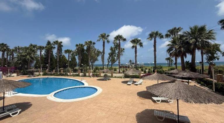 Holiday apartment with pool in Oropesa del Mar