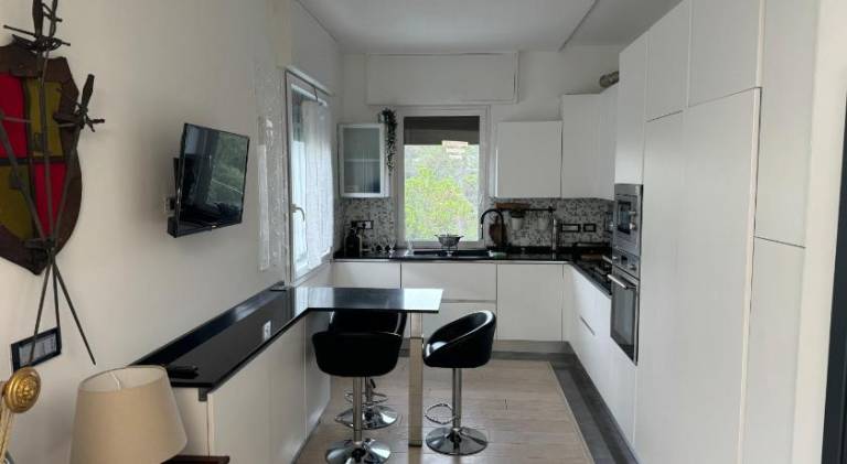 Rental apartment with pool — photo 4