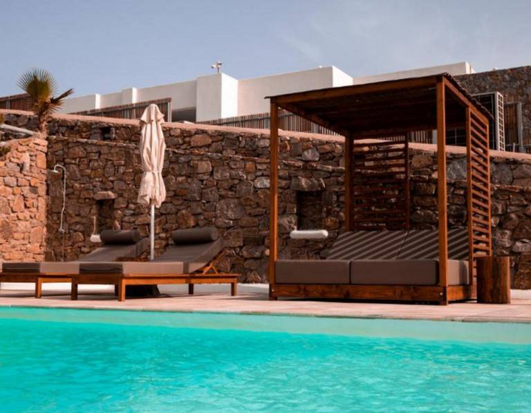 Family-friendly villa with fast internet & private pool | Pets are welcome in Mykonos