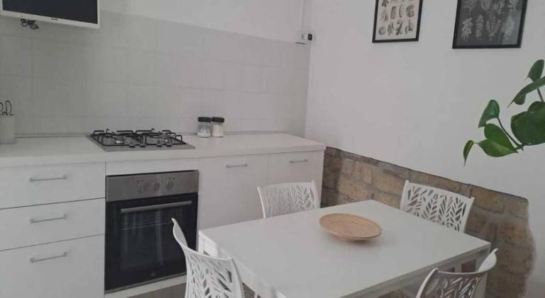 Ample apartment | Pet-friendly — photo 2
