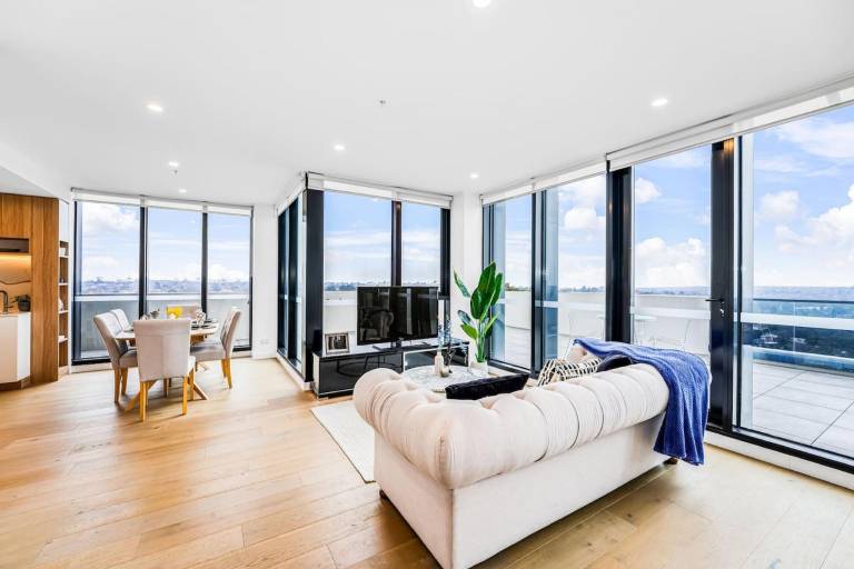 Apartment Box Hill