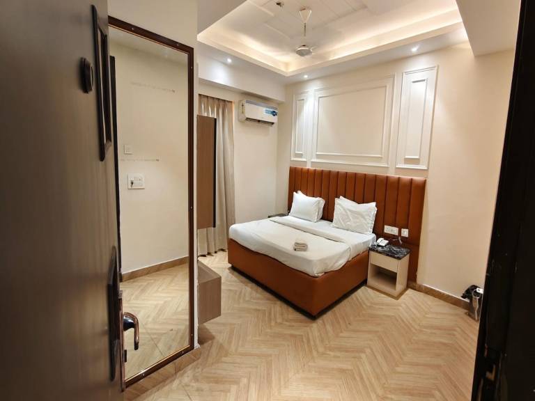 Hotel Royal Mirage Pitampura
