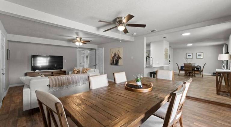 House with 5 rooms for 12 persons in San Antonio, TX