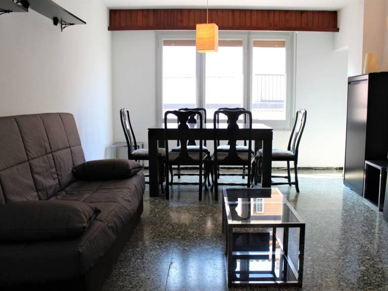 Bright Apartment 100m from Puerto Beach with Modern Amenities — photo 3