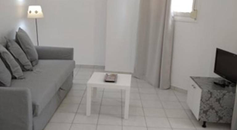 Holiday apartment with terrace in Kavala