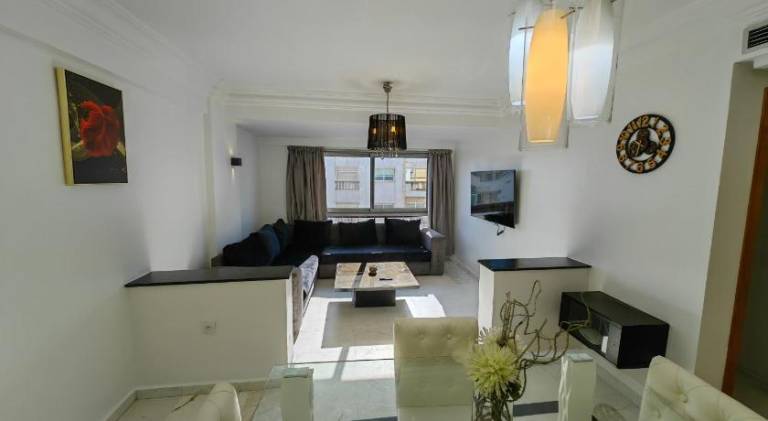 Apartment with garden, terrace & pool — photo 4