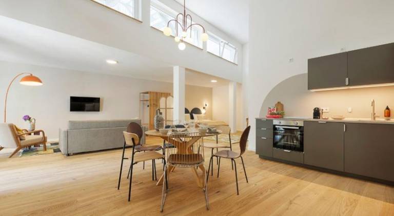 Apartment | Next to Würzburg Residence | Pet-friendly — photo 2