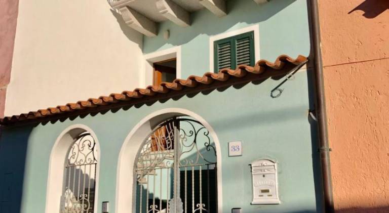Wonderful rental apartment with terrace | Close to the beach | Pets are welcome in Santa Teresa di Gallura