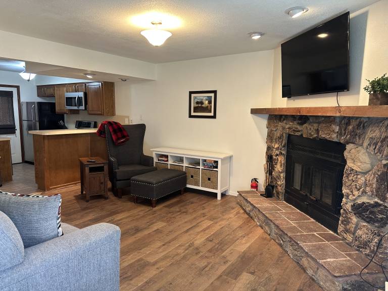 Apartment  Red River