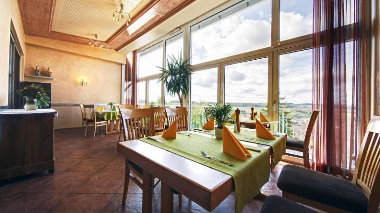 Hotel Bauer Großbettlingen in Nuertingen