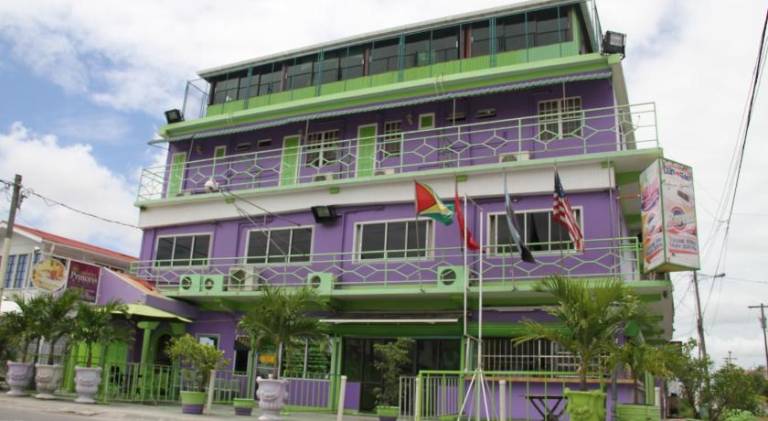 PG Quality Inn