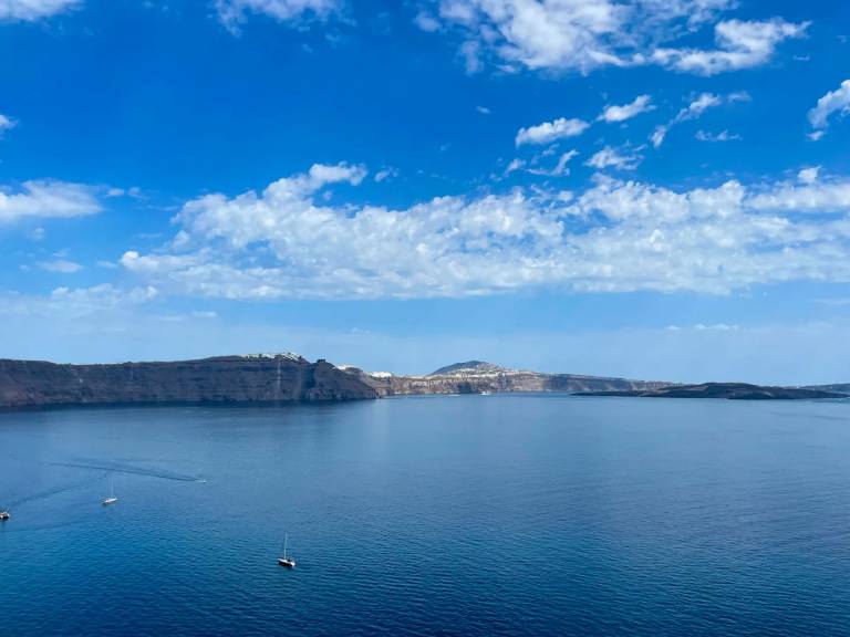 Charming Santorini Villa 1 Bedroom Villa Wonde