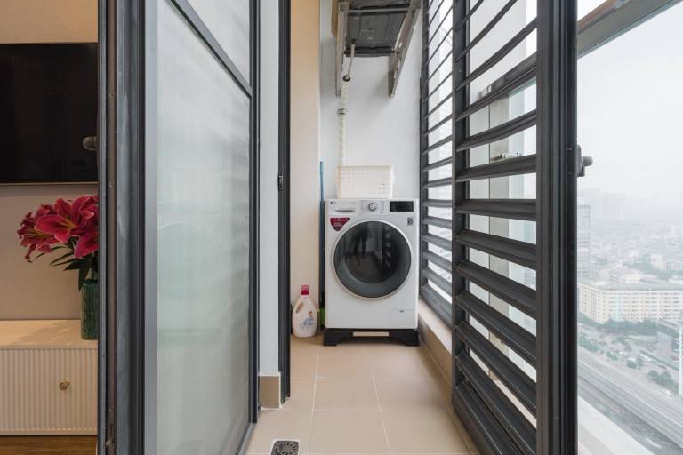 HOUSING 55- 02 BEDROOMS/LOTTE/VINHOMES METROPOLIS — photo 5