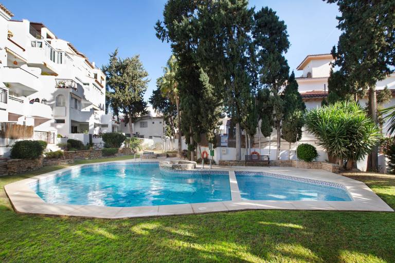 Apartment "Don Juan Manuel" with Shared Pool & Wi-Fi in Torremolinos