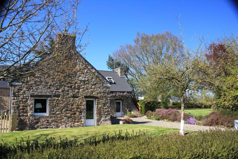 Big gite with yard & terrace | Pets allowed — photo 3