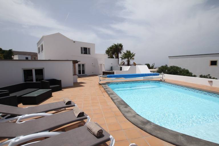 Villa Tinajo