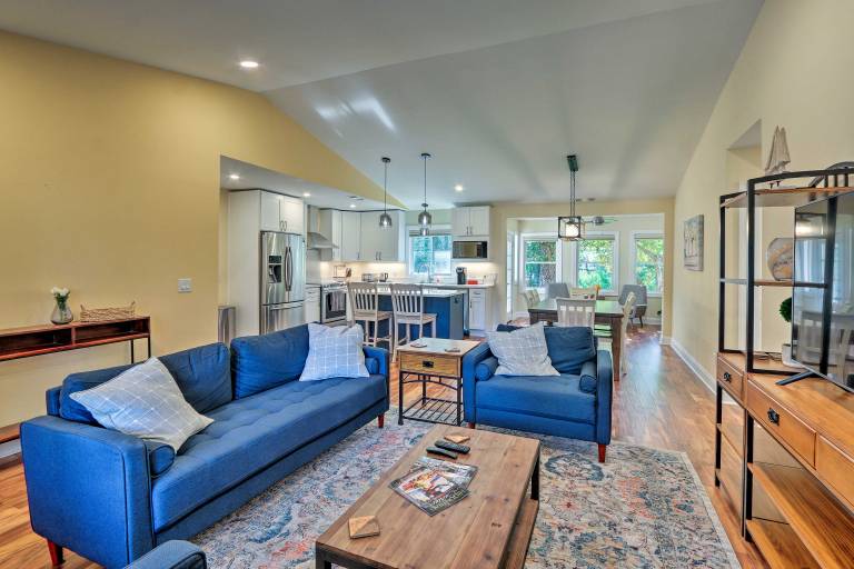 2 Mi to Beach! Sea Pines Resort Home w/ Large Yard — photo 4