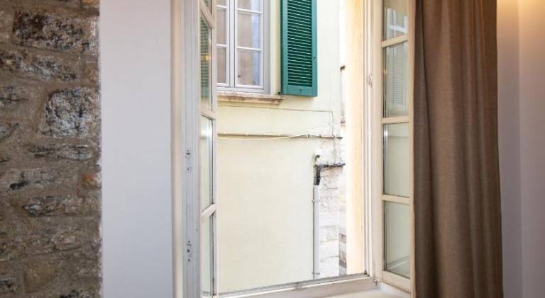 Holiday apartment | Next to Como Cathedral — photo 5