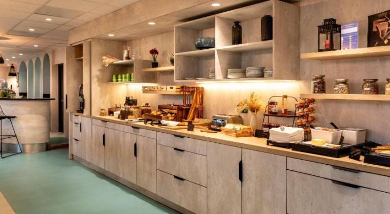 Ibis Styles Paris Saint Denis Pleyel — photo 3