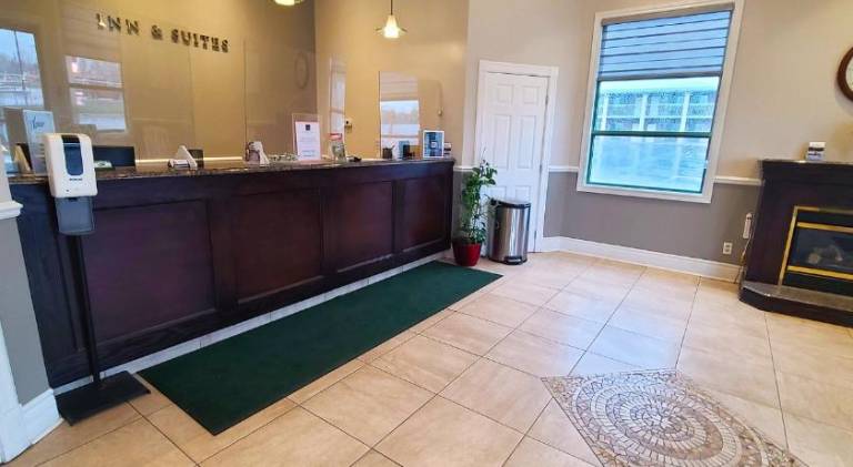 Riviera Inn and Suites 1000 Islands — photo 5