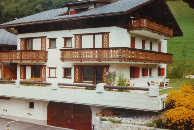 Ferienwohnung Klosters Dorf
