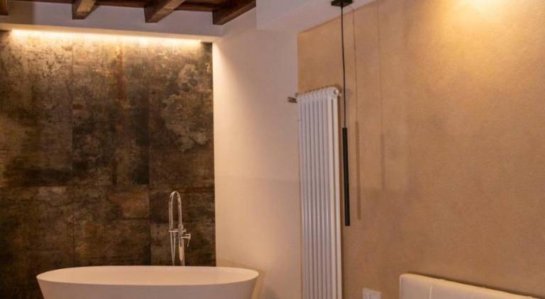 Holiday apartment with 2 rooms for 6 persons in Novara
