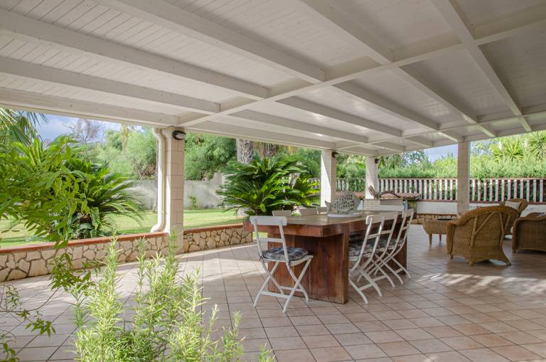 VILLA MARE CON ACCESSO DIRETTO ALLA SPIAGGIA — photo 3
