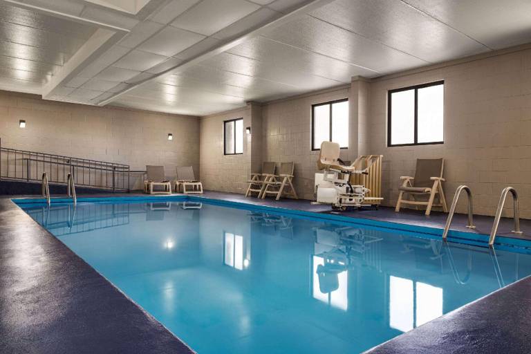 AmericInn by Wyndham Madison WI — photo 4