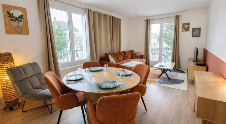 Holiday apartment with patio | Pets are welcome in Chinon