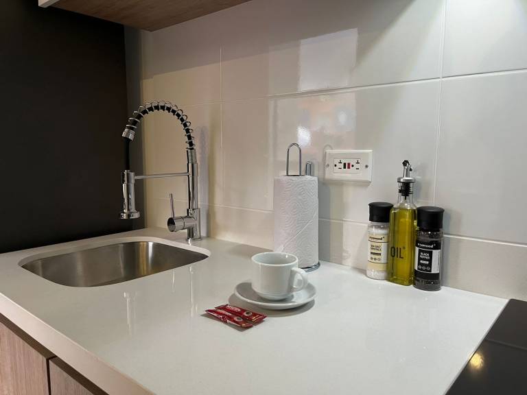 W Warm Modern Loft in the Heart of Bogot — photo 5